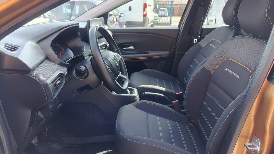 DACIA Sandero -