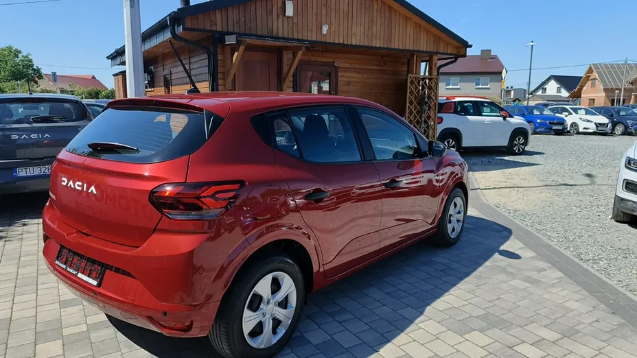 DACIA Sandero -