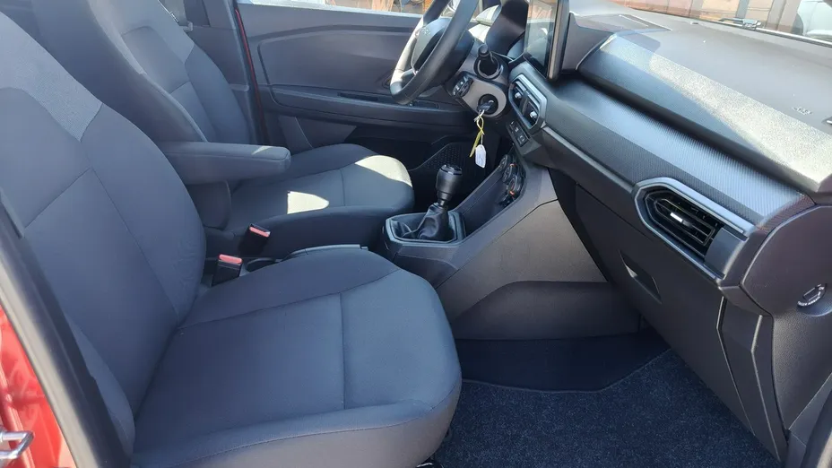 DACIA Sandero -
