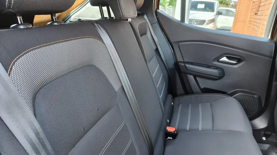 DACIA Sandero -