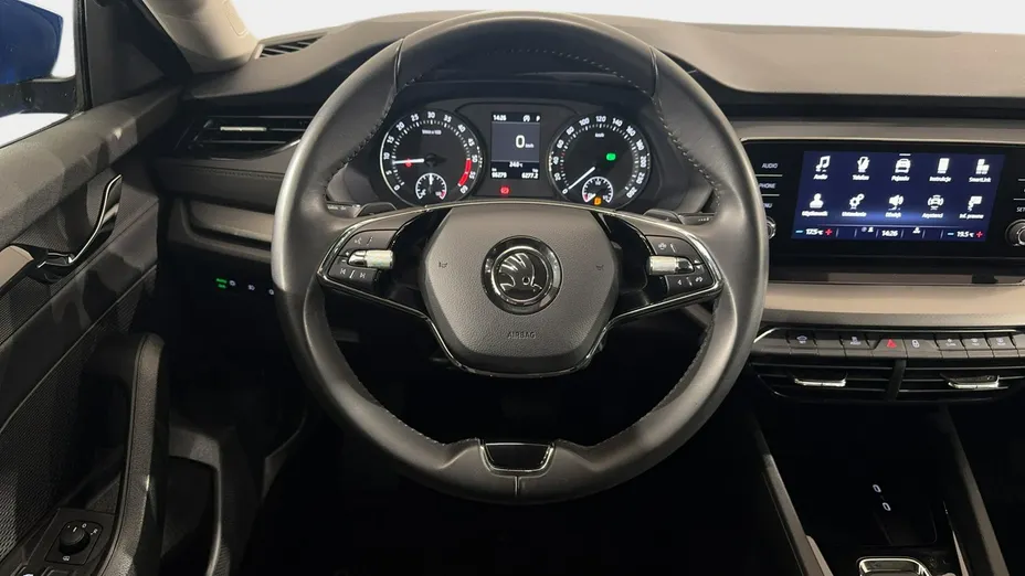 SKODA Octavia -