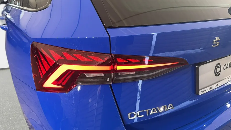 SKODA Octavia -