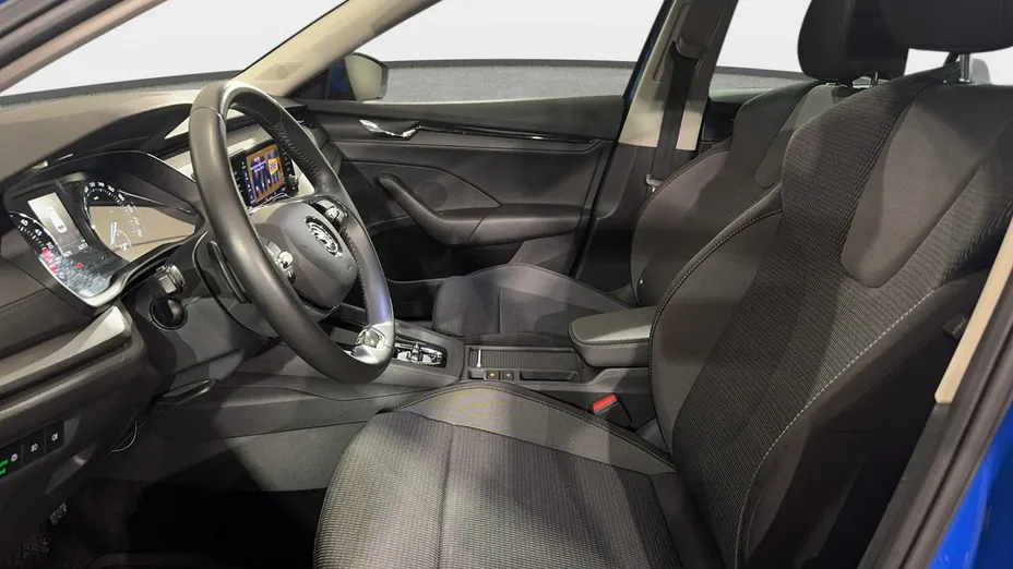 SKODA Octavia -