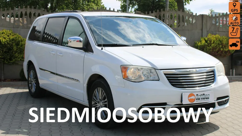 CHRYSLER Town & Country -
