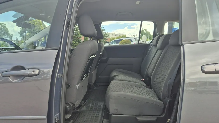 MAZDA 5 -