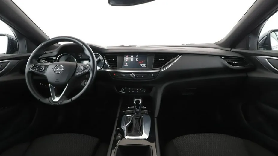 OPEL Insignia -