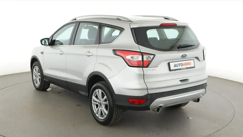 FORD Kuga -