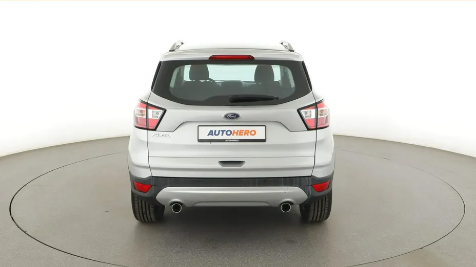 FORD Kuga -