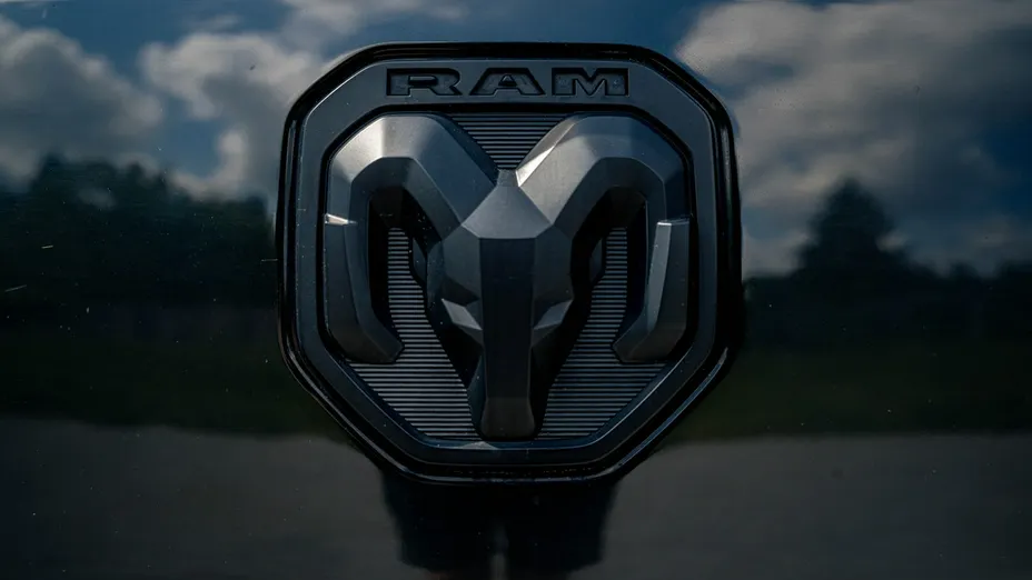 RAM 1500 -