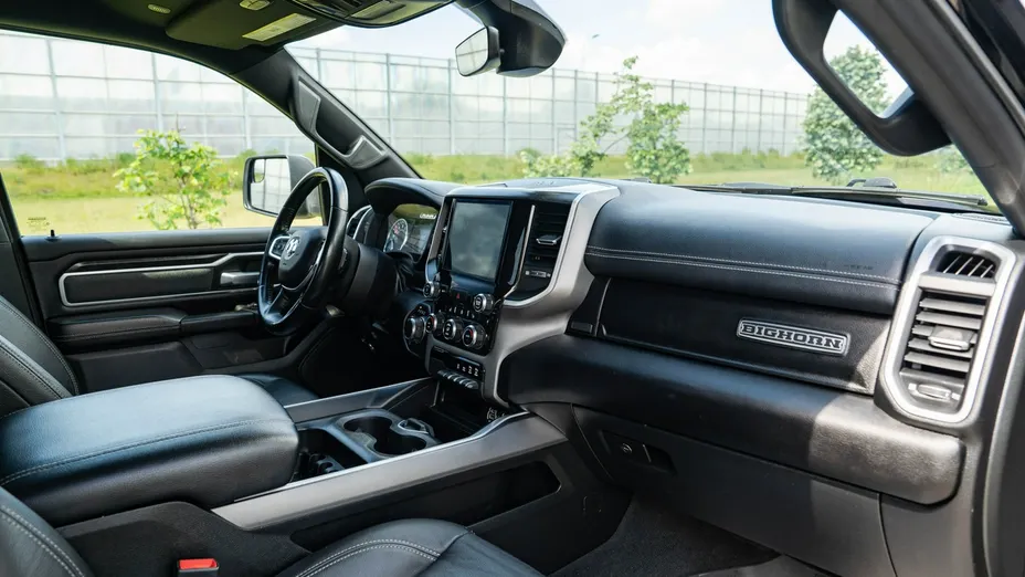 RAM 1500 -