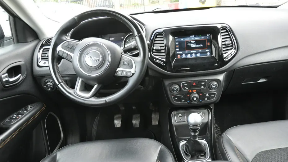 JEEP Compass -
