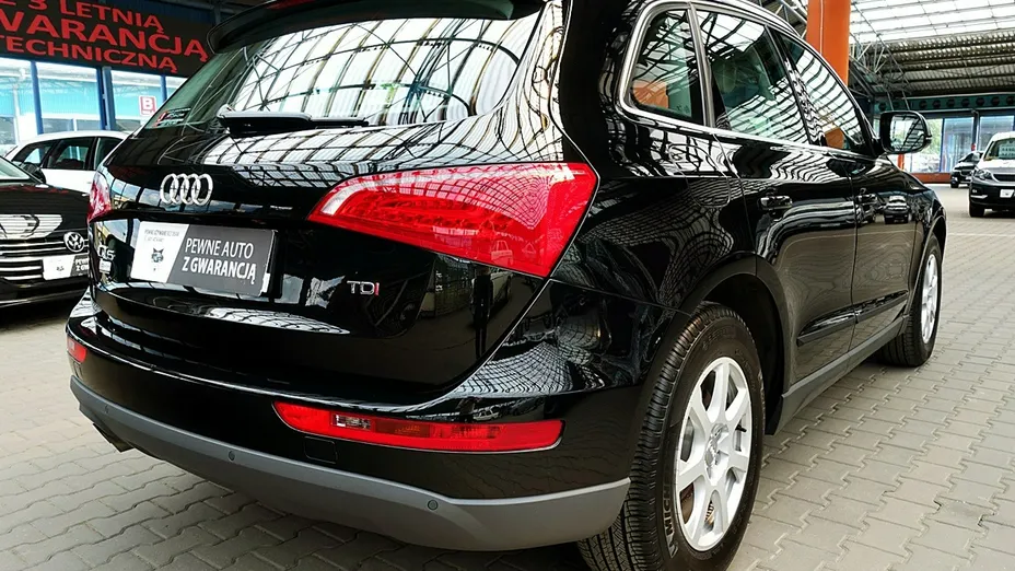AUDI Q5 -