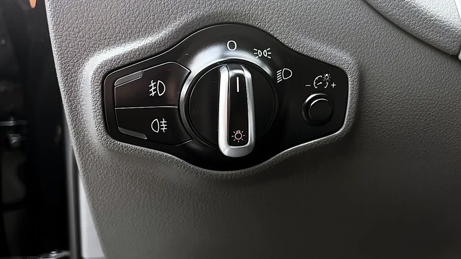 AUDI Q5 -