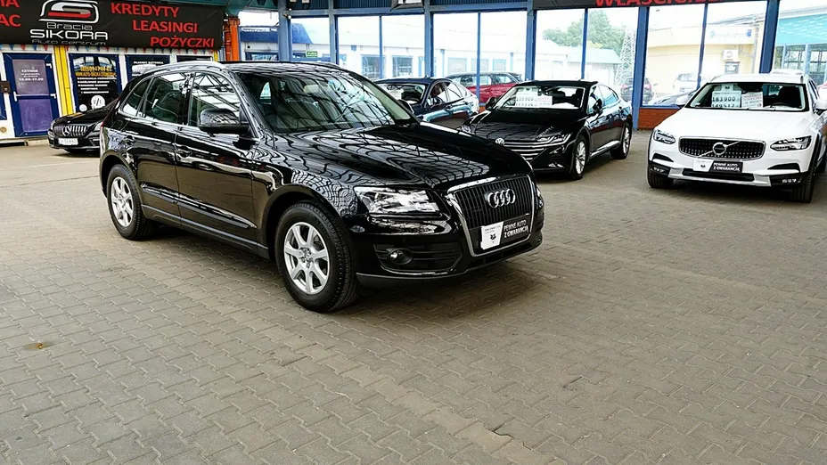 AUDI Q5 -
