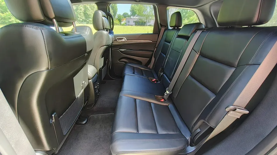 JEEP Grand Cherokee -