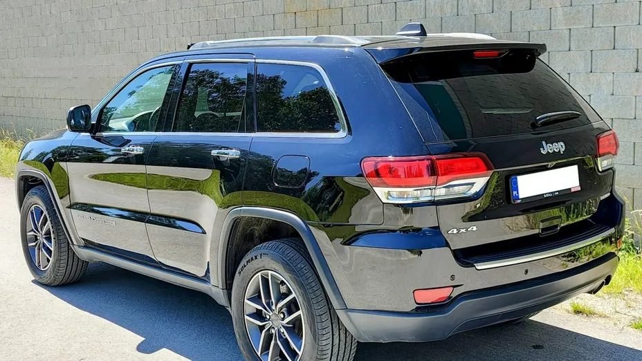 JEEP Grand Cherokee -