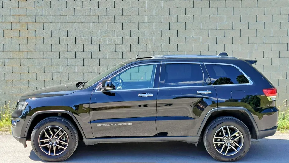 JEEP Grand Cherokee -