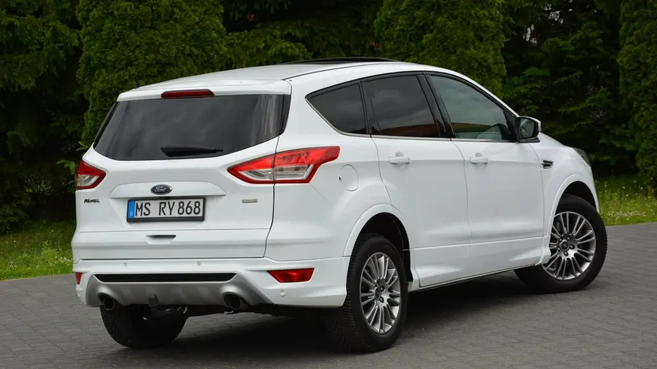 FORD Kuga -