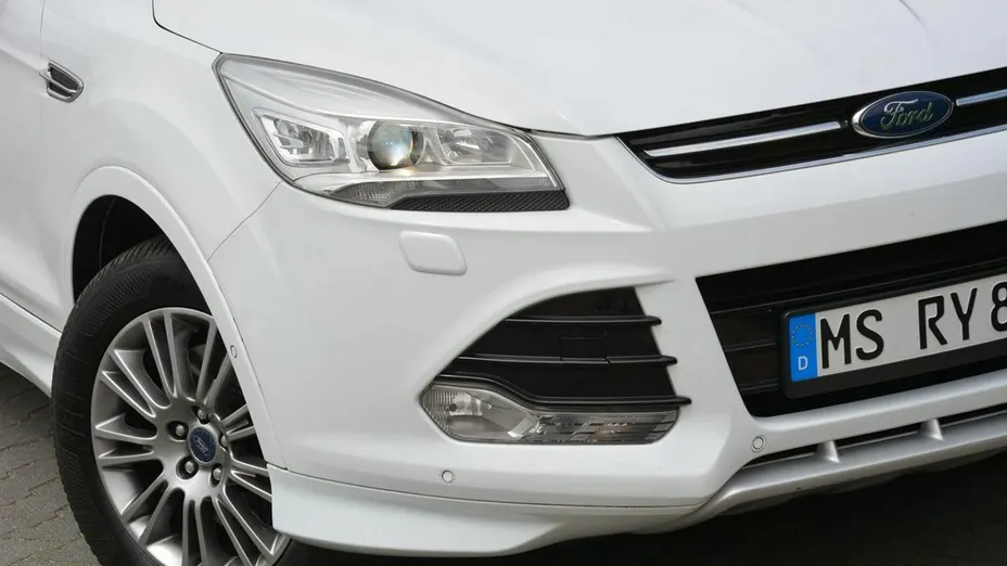 FORD Kuga -