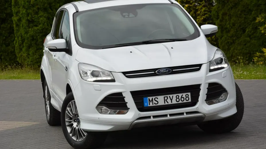 FORD Kuga -