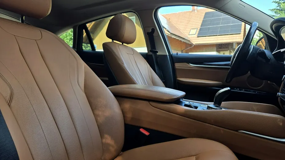 BMW X6 -