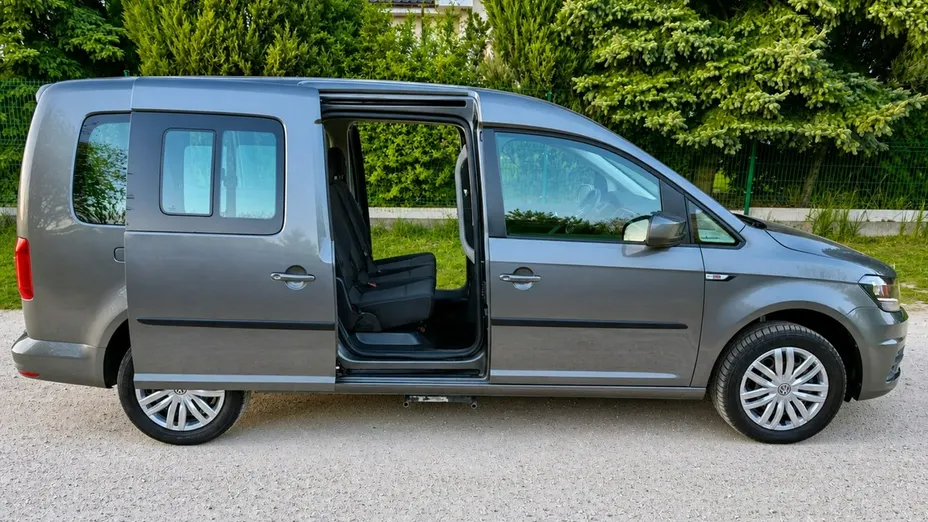 VOLKSWAGEN Caddy -