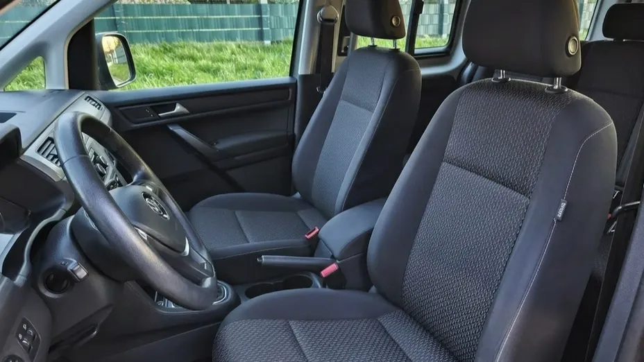 VOLKSWAGEN Caddy -