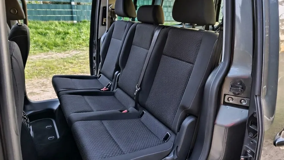 VOLKSWAGEN Caddy -