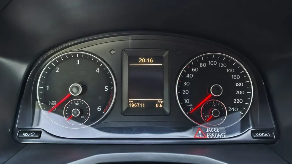 VOLKSWAGEN Caddy -