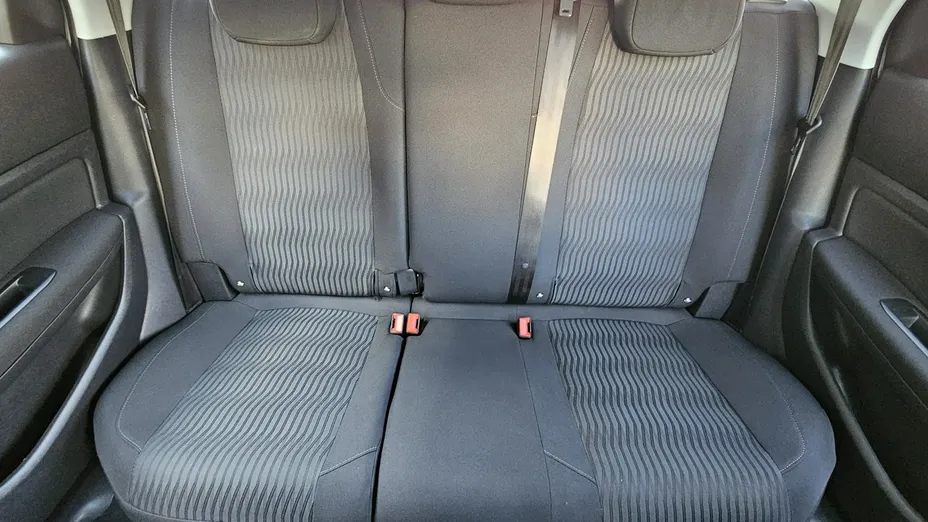 PEUGEOT 308 -