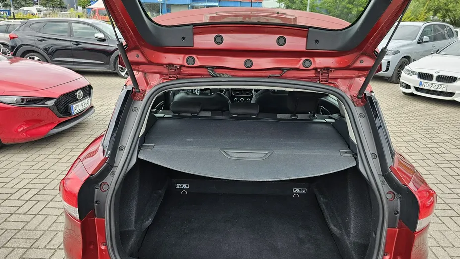 RENAULT Clio -