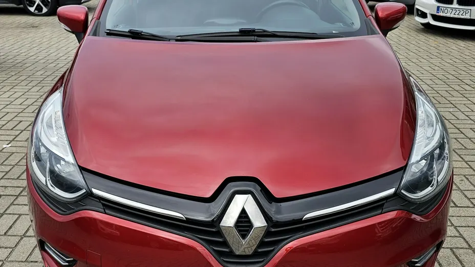 RENAULT Clio -