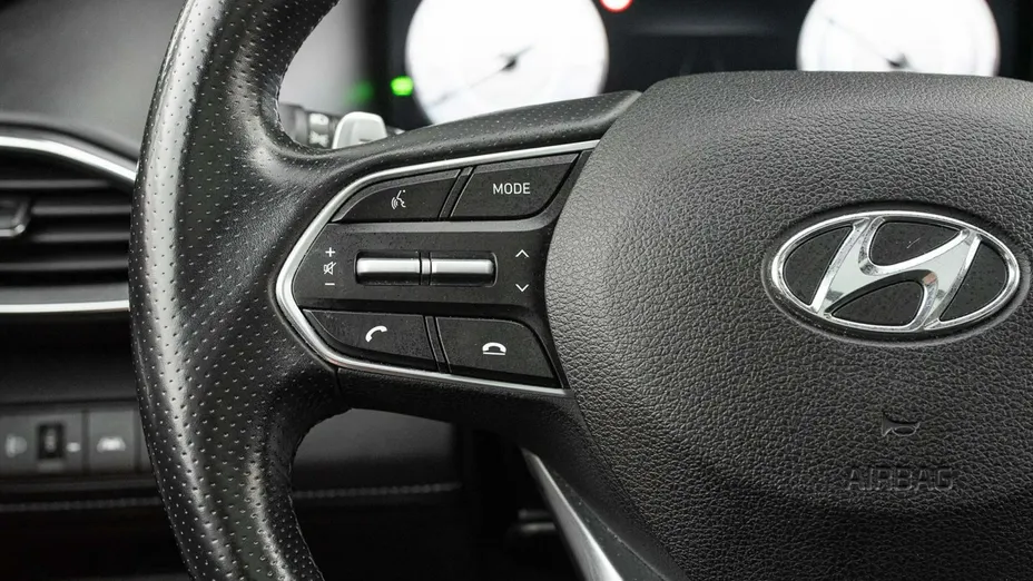 HYUNDAI Santa Fe -