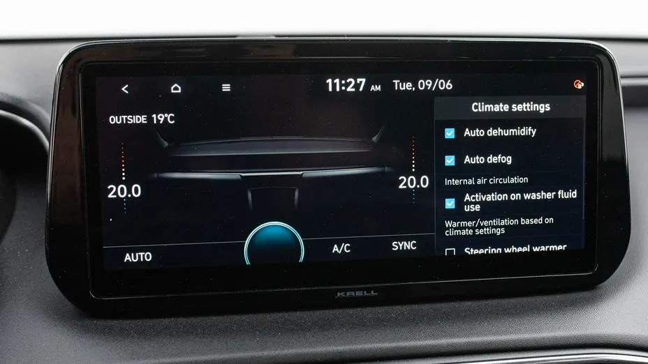 HYUNDAI Santa Fe -