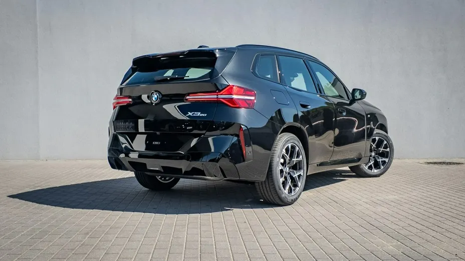 BMW X3 -