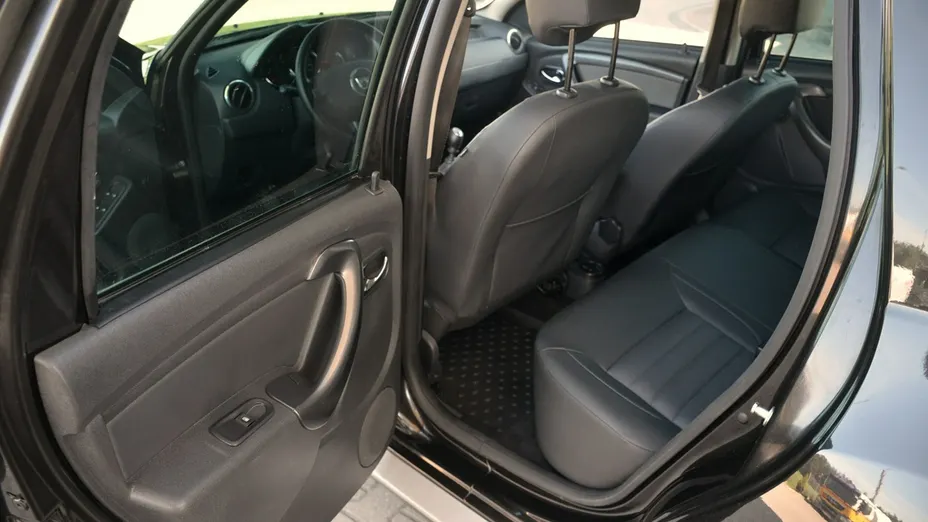 DACIA Duster -