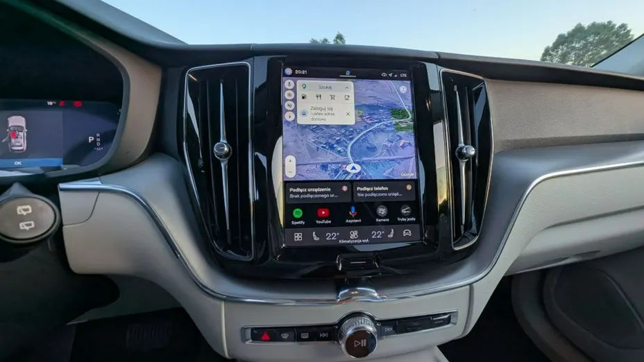 VOLVO XC60 -