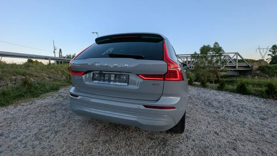 VOLVO XC60 -
