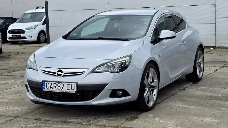 OPEL Astra -