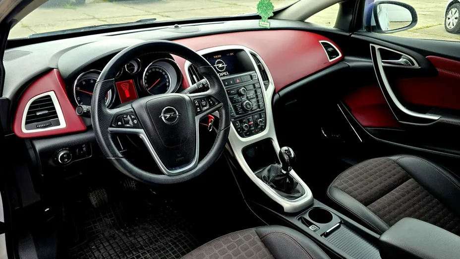 OPEL Astra -