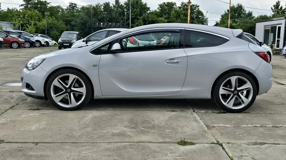 OPEL Astra -