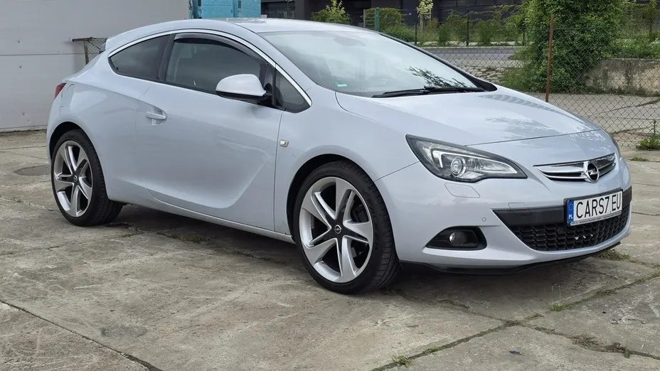 OPEL Astra -