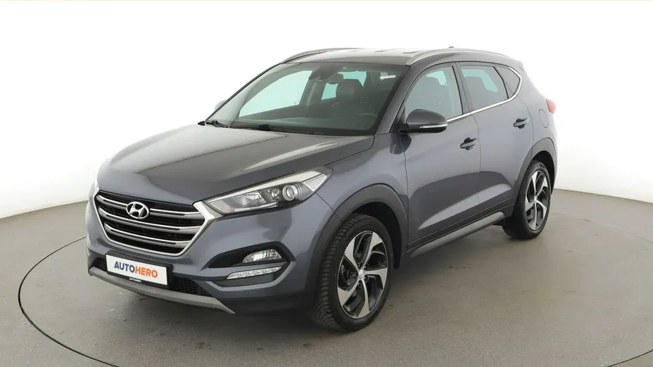 HYUNDAI Tucson -