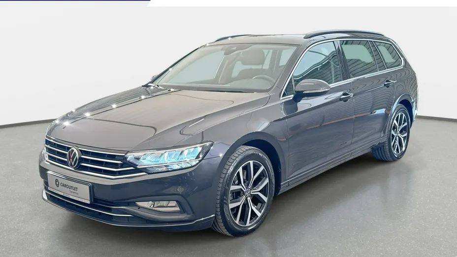 VOLKSWAGEN Passat -