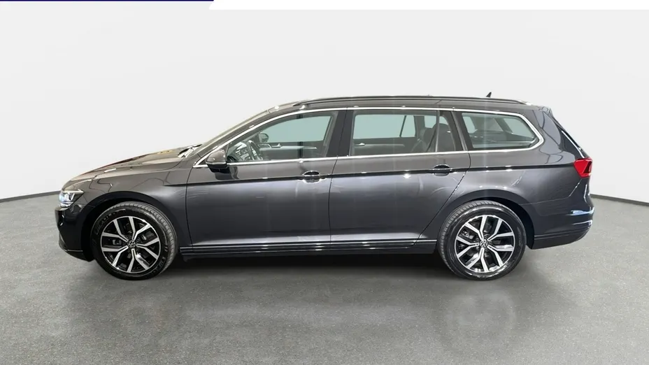 VOLKSWAGEN Passat -