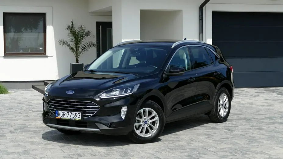 FORD Kuga -