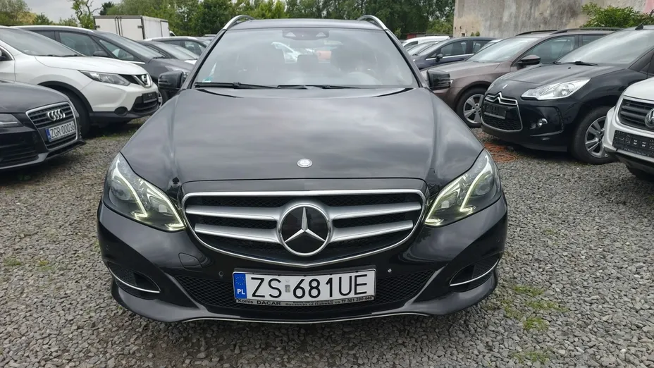MERCEDES-BENZ E Klasa -