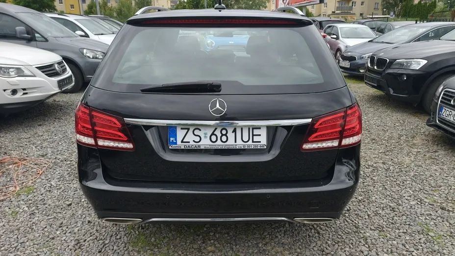MERCEDES-BENZ E Klasa -