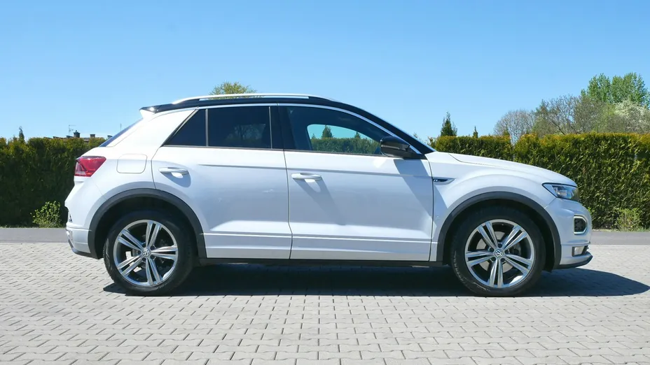 VOLKSWAGEN T-ROC -