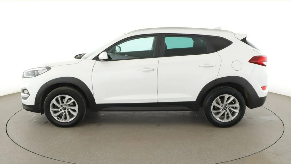 HYUNDAI Tucson -